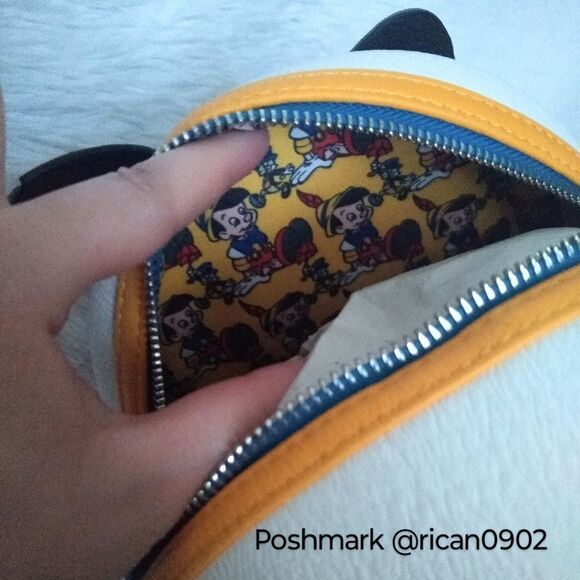 Disney Loungefly Pinocchio Mini Backpack & Wallet - Picture 5 of 8
